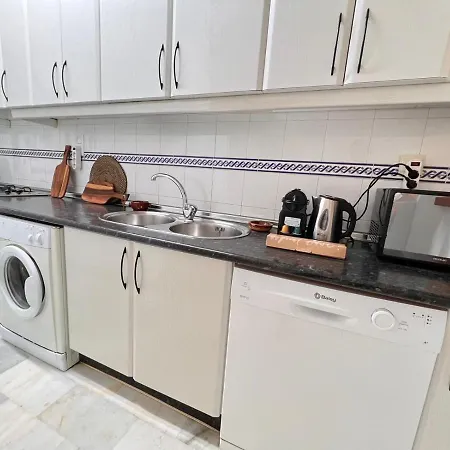 Malagatravelbook Piscina Y Parking Gratis * Malaga